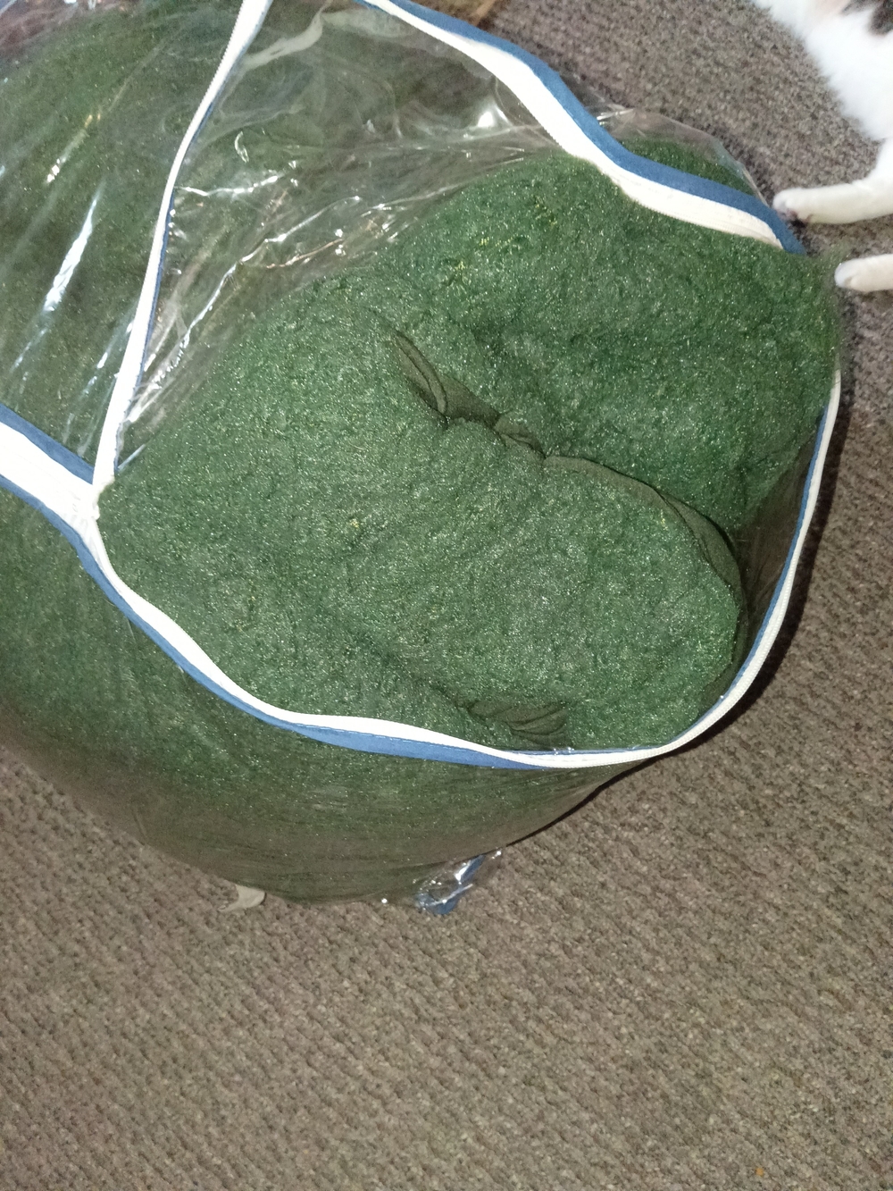 Green Plush Home Bedding King Size Comforter - Unbranded